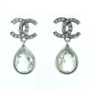 Chanel Cc Logo Earrings Silver-Tone #250101C11B